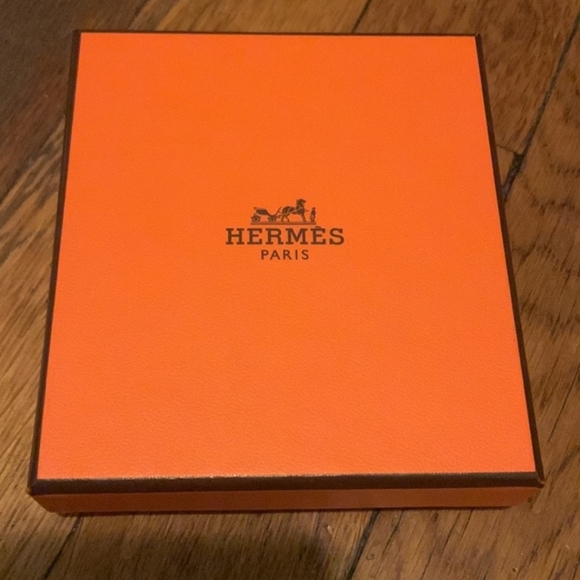 Authentic Hermes O'Maillon Necklace - Picture 4 of 4